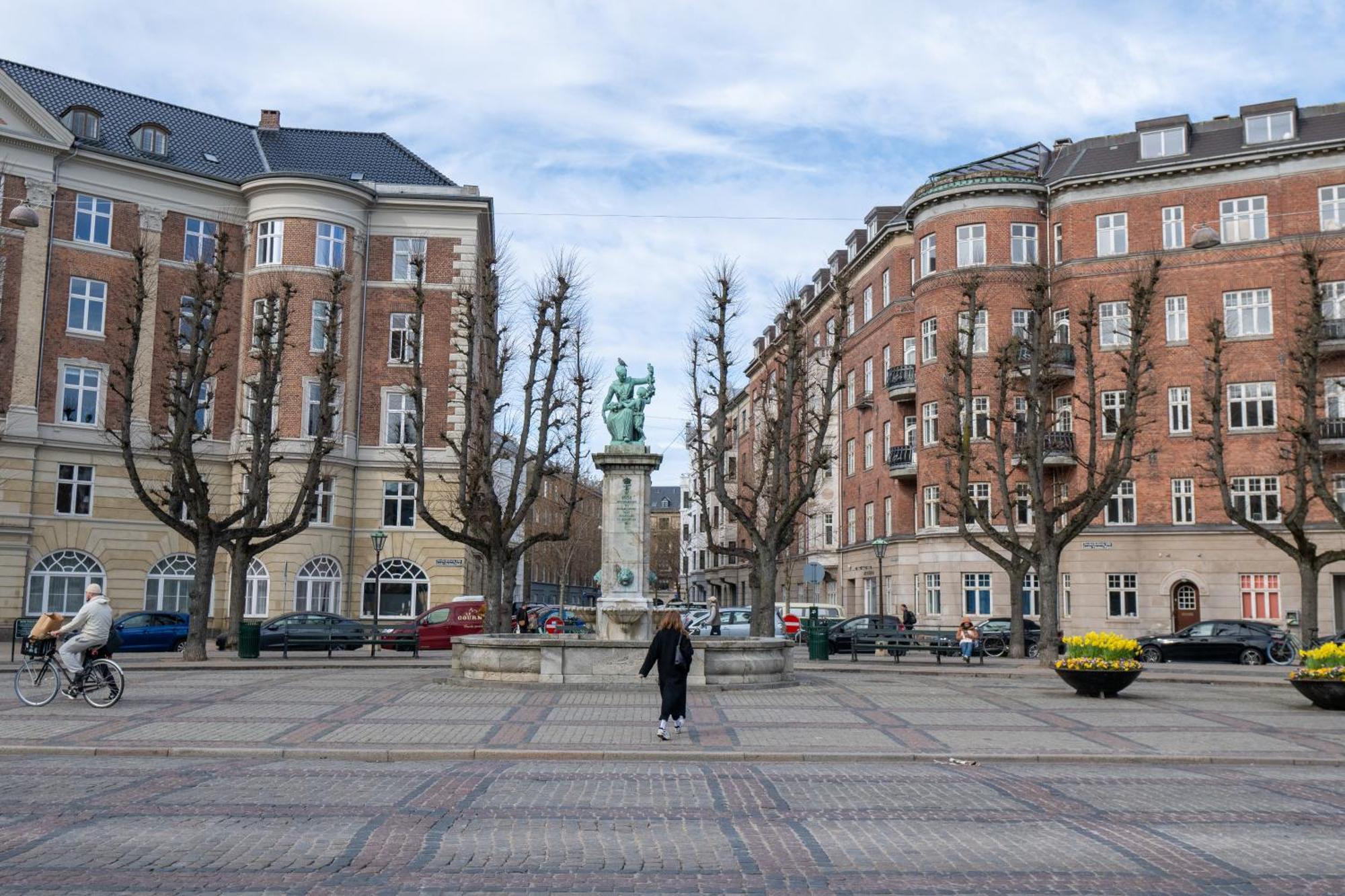 קופנהגן Unique 3 Bedroom Apartment In Vibrant Frederiksberg מראה חיצוני תמונה