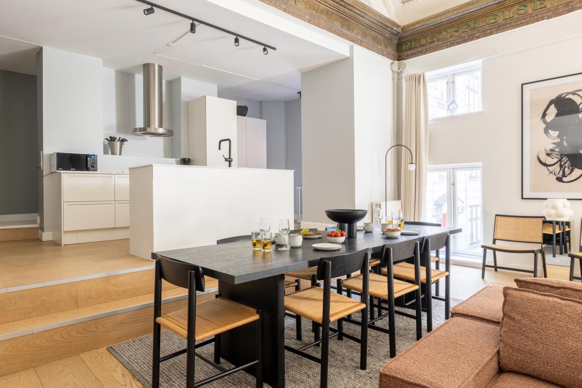 קופנהגן Unique 3 Bedroom Apartment In Vibrant Frederiksberg מראה חיצוני תמונה