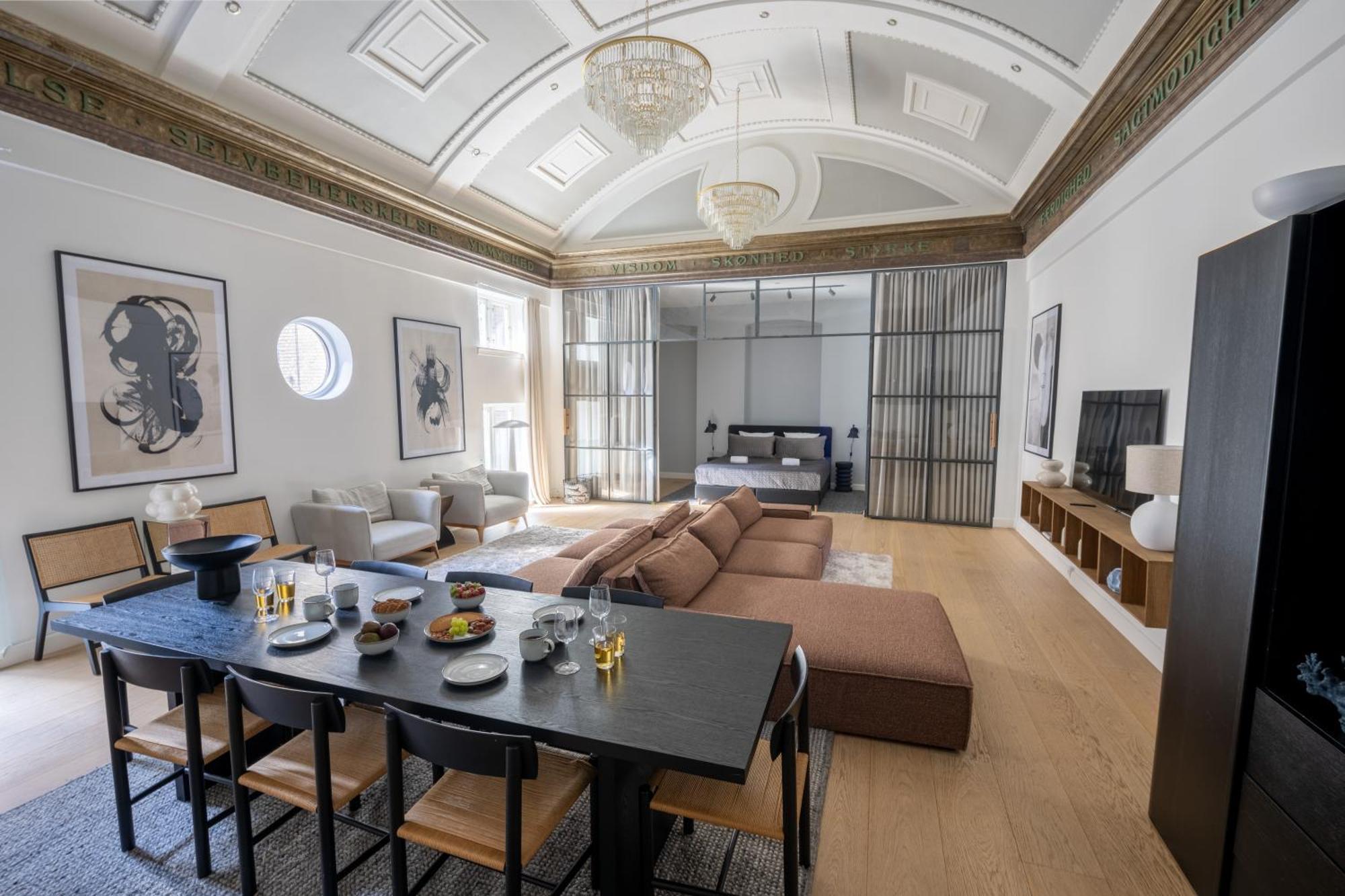 קופנהגן Unique 3 Bedroom Apartment In Vibrant Frederiksberg מראה חיצוני תמונה